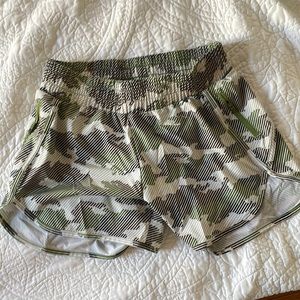 Camo running shorts with liner